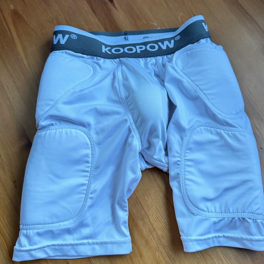 Koopow protected padded compression shorts size youth xs